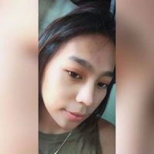 Yhet Lacerona profile icon