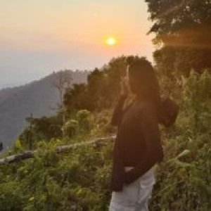 Widya Khairani profile icon