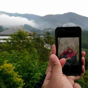 nia syafi'i profile icon