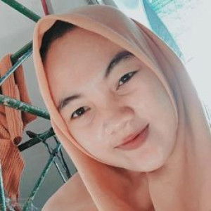 luluk hidayah profile icon