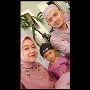 Nia Trisna profile icon