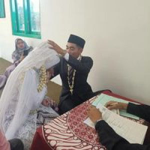 Ahyani New profile icon