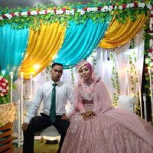 Fitri Hariani profile icon