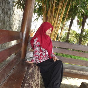 rizqi apriani profile icon