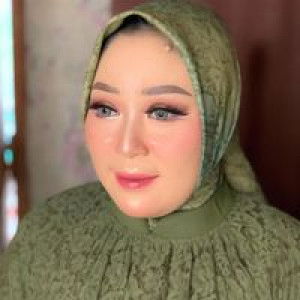 Reke Bangkit Fajriani profile icon