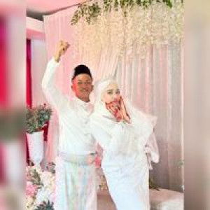 Ina Lova profile icon