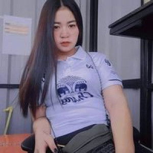 Salinee Khemsri profile icon