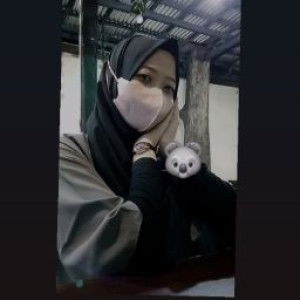 Yuliantihasanah Hasanah profile icon