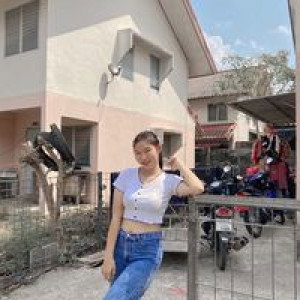Fah Intira profile icon