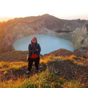 Suci Siti Lathifah profile icon