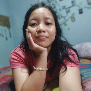 Sri Astuti profile icon