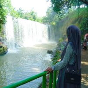 Frida Zahwa profile icon