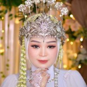 Khusnul Khotimah profile icon