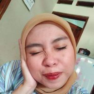 Ervina Hesti Fransiska profile icon