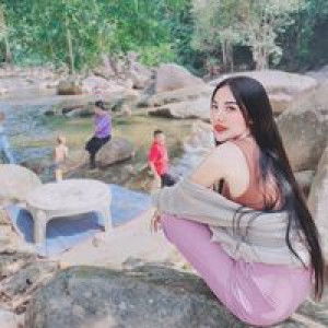 Cher Praew profile icon