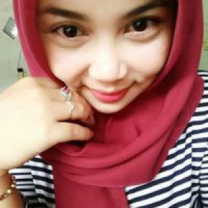 Lina Pashalera profile icon