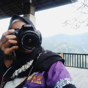 nur amalia profile icon