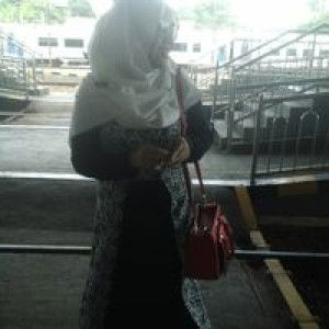 Fitdya Wati profile icon