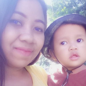 ninik setyo profile icon