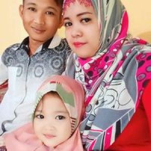 Anissa Bibit Apriliyanti profile icon