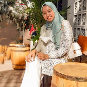 eliza fatmi profile icon