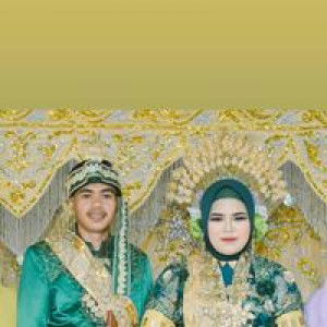 Nur Menhy profile icon