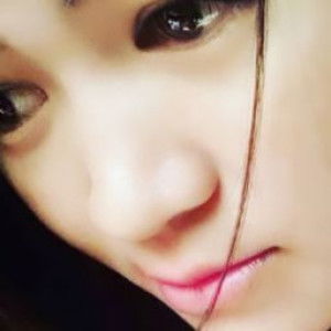 arlin Stiana profile icon