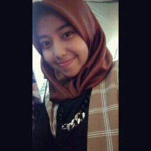 Intan Tri profile icon