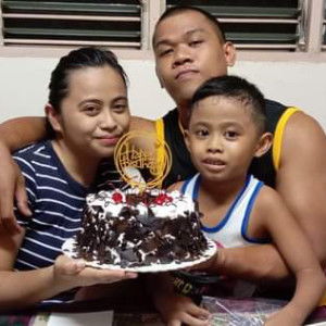 valerie mae alberto profile icon