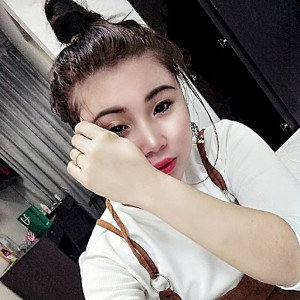 AyraMonira Juhardin profile icon