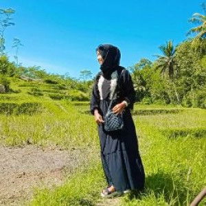 Dewi Rafanda profile icon