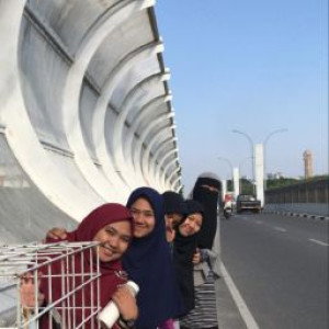 Ruwiyah Zamzam profile icon