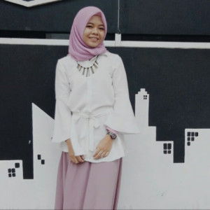 Esty Pangesti profile icon