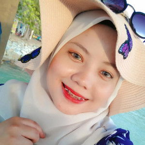 Ainatul Ashiqin profile icon