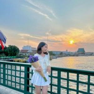 Natthida Suanmon profile icon