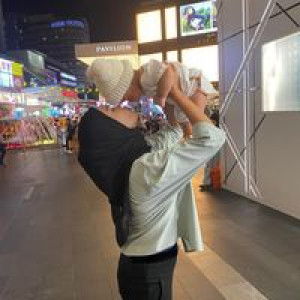 Erna Zulia profile icon