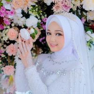 Intan Nurul profile icon