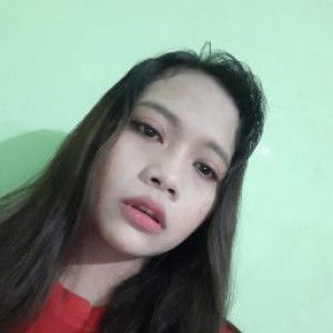 ELLA OKTIN profile icon