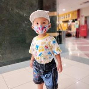 Riska Anggi Kusuma Wardani profile icon