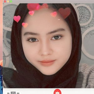 Deby Riyani profile icon