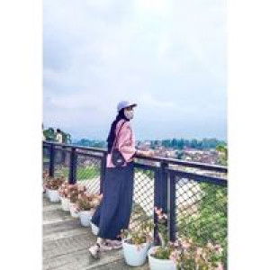 Laila Fitriasari profile icon