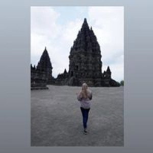 Putri Ramandani profile icon