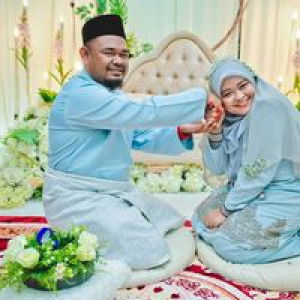 Nik Norazifah Nik Aziz profile icon