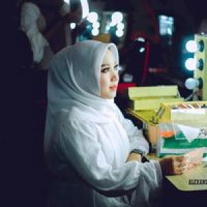 Yesi Novita Make Up profile icon