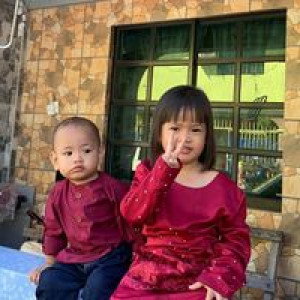 Mommy's lyana afeef profile icon