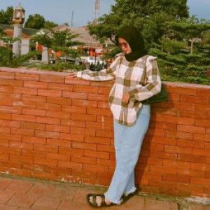 Nenih Aprianti profile icon