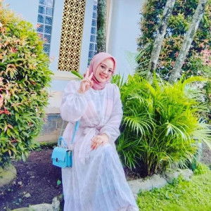 Dewi Ayu profile icon