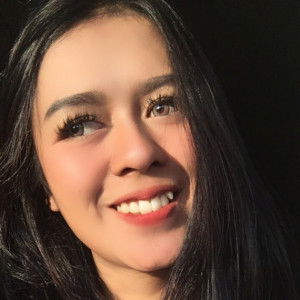 Holla Andria profile icon