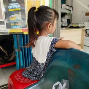 Devi Sugesti profile icon