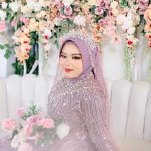 Weny Anggraeni profile icon